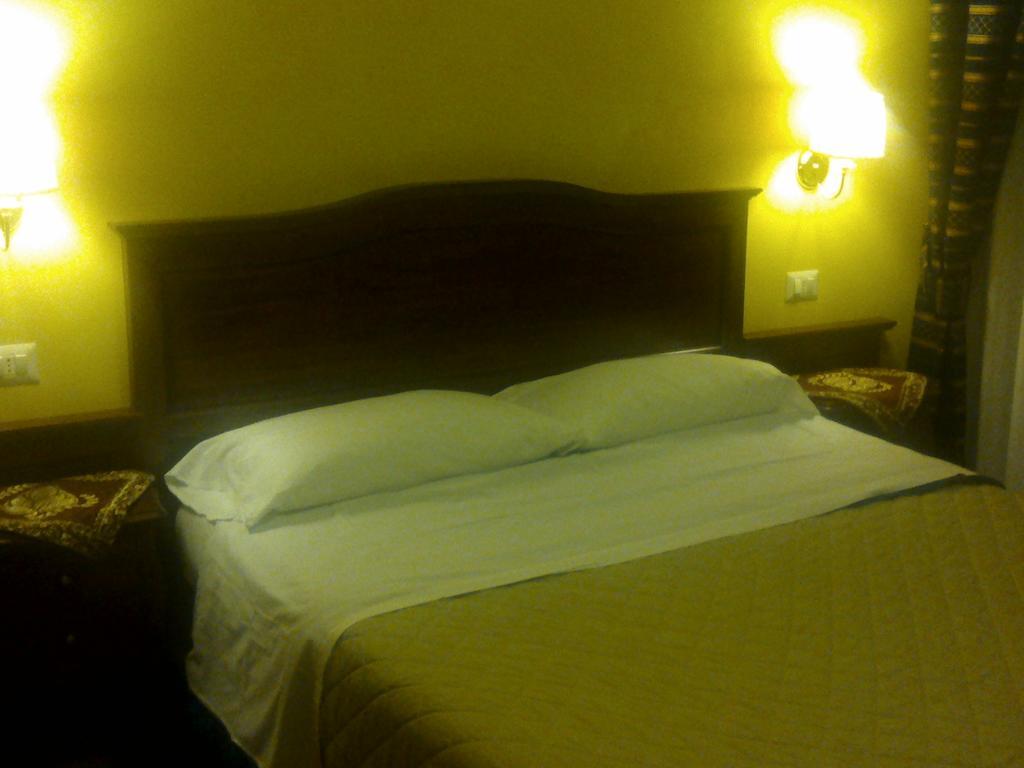 3 Lati Di Pitagora B&B Rom Exterior foto